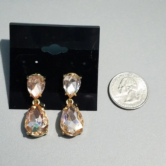 Champagne and Gold Dangle Earrings - Picture 2 of 3